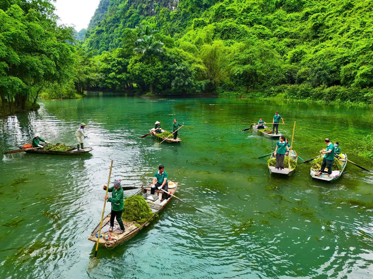 Tam Coc Ninh Binh Excursion Luxury